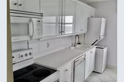 5200 N Ocean Blvd, Unit #1410, Fort Lauderdale, FL 33308 - Photo 9