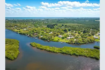 12405  Roseland Rd, Sebastian, FL 32958 - Photo 19