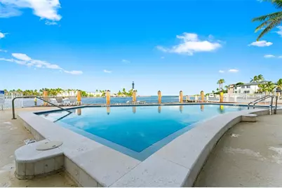 2508  Bay Dr, Unit #209, Pompano Beach, FL 33062 - Photo 11