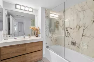 3000 Holiday Dr, Fort Lauderdale, FL 33316 - Photo 25