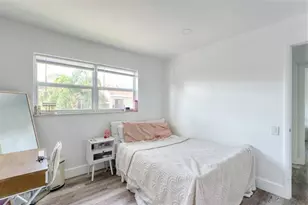 5310 NE 6th Ave, Oakland Park, FL 33334 - Photo 21