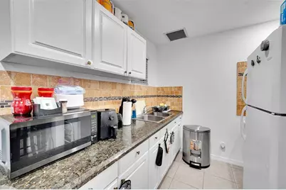 5715  Garfield St, Hollywood, FL 33021 - Photo 25