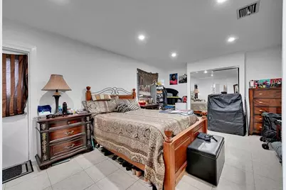 5715  Garfield St, Hollywood, FL 33021 - Photo 27
