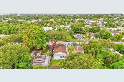 5715  Garfield St, Hollywood, FL 33021 - Photo 43