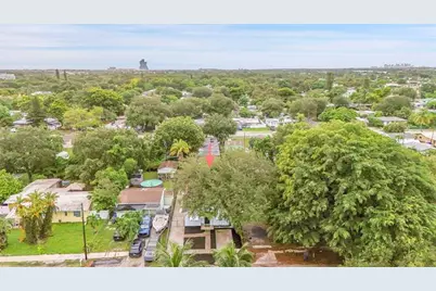 5715  Garfield St, Hollywood, FL 33021 - Photo 41