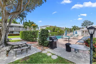 30 SE 13th St, Unit #A6, Boca Raton, FL 33432 - Photo 19