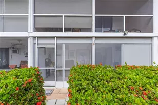 30 SE 13th St, Boca Raton, FL 33432 - Photo 21