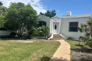 5917 NE 5th Ave, Miami, FL 33137 - Photo 1