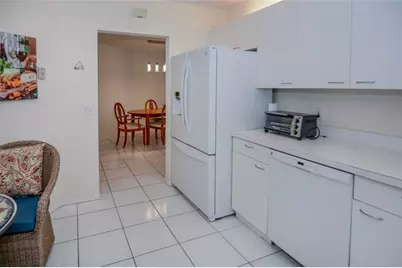 5147  Europa Dr, Unit #B, Boynton Beach, FL 33437 - Photo 17