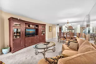 7449 Fairfax Dr, Tamarac, FL 33321 - Photo 23