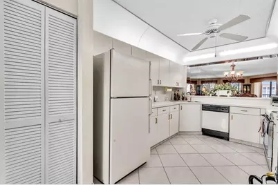 7449  Fairfax Dr, Unit #211, Tamarac, FL 33321 - Photo 7