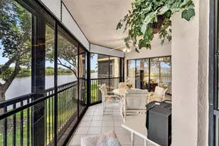 7449 Fairfax Dr, Tamarac, FL 33321 - Photo 45