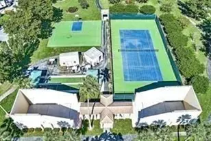 7449 Fairfax Dr, Tamarac, FL 33321 - Photo 51