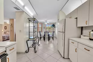 7449 Fairfax Dr, Tamarac, FL 33321 - Photo 11