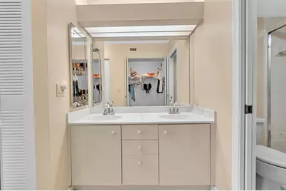 7449  Fairfax Dr, Unit #211, Tamarac, FL 33321 - Photo 37