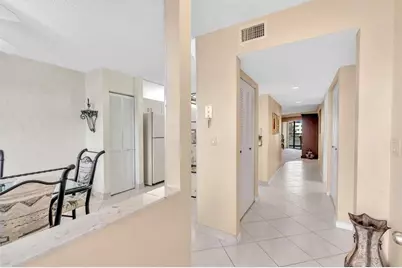 7449  Fairfax Dr, Unit #211, Tamarac, FL 33321 - Photo 15