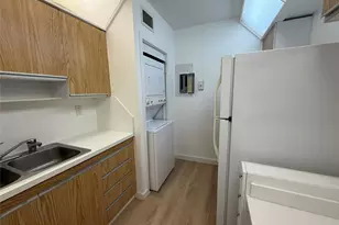 19707 Turnberry Way, Aventura, FL 33180 - Photo 7