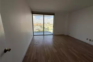 19707 Turnberry Way, Aventura, FL 33180 - Photo 9