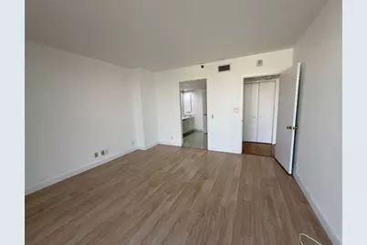 19707  Turnberry Way, Unit #8C, Aventura, FL 33180 - Photo 15