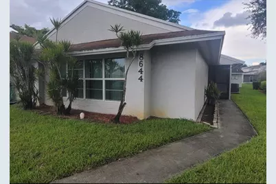 8644  Bridle Path Ct, Unit #200, Davie, FL 33328 - Photo 1