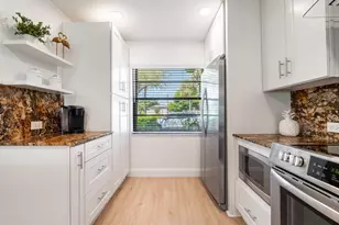 21668 Arriba Real, Boca Raton, FL 33433 - Photo 17