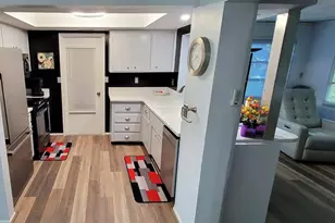 5011 NW 50th Ct, Tamarac, FL 33319 - Photo 13