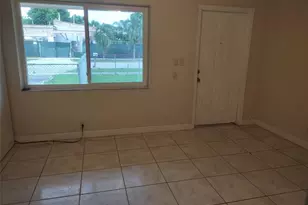 128 Miami Gardens Rd, West Park, FL 33023 - Photo 15