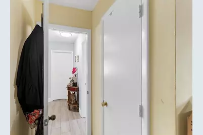 1060 NW 49th Ct, Deerfield Beach, FL 33064 - Photo 23