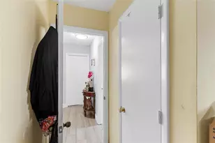 1060 NW 49th Ct, Deerfield Beach, FL 33064 - Photo 23