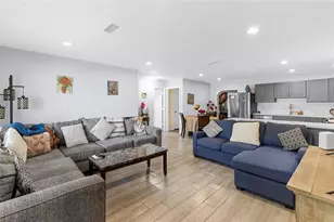 1060 NW 49th Ct, Deerfield Beach, FL 33064 - Photo 11