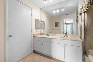 801 Brickell Key Blvd, Miami, FL 33131 - Photo 19