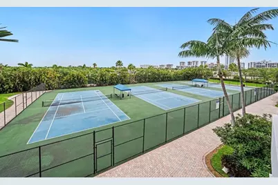 600  Three Islands Boulevard, Unit #301, Hallandale Beach, FL 33009 - Photo 19