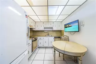 600 Three Islands Boulevard, Hallandale Beach, FL 33009 - Photo 9