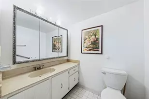 600 Three Islands Boulevard, Hallandale Beach, FL 33009 - Photo 15