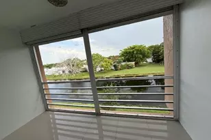 9660 Sunrise Lakes Blvd, Sunrise, FL 33322 - Photo 9