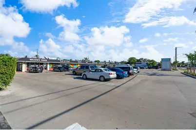 418 S Cypress Rd, Unit #106, Pompano Beach, FL 33060 - Photo 19