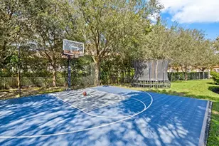 12922 Grand Oaks Dr, Davie, FL 33330 - Photo 31