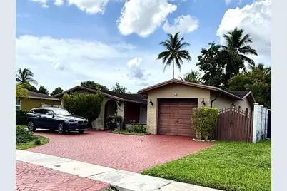 8121 SW 8th St, North Lauderdale, FL 33068 - Photo 1
