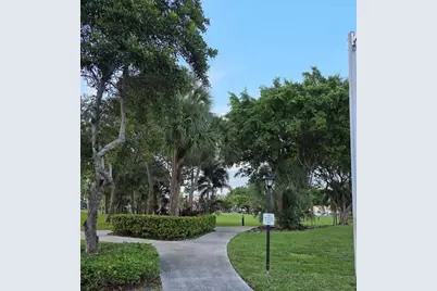 6361 N Falls Circle Dr, Unit #207, Lauderhill, FL 33319 - Photo 27