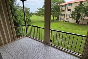 6361 N Falls Cir Dr, Lauderhill, FL 33319 - Photo 23