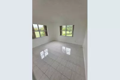 6361 N Falls Circle Dr, Unit #207, Lauderhill, FL 33319 - Photo 13