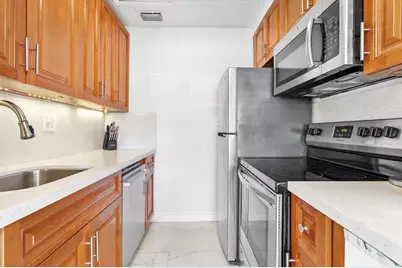 440 N Rainbow Dr, Hollywood, FL 33021 - Photo 27