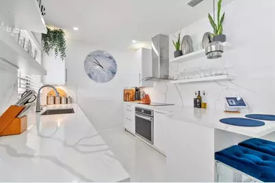 440 N Rainbow Dr, Hollywood, FL 33021 - Photo 17