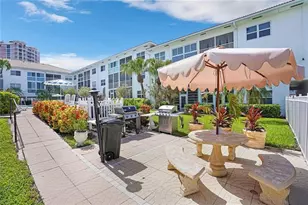 1461 S Ocean Blvd, Lauderdale by the Sea, FL 33062 - Photo 15