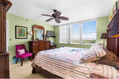 3300 W Rolling Hills Cir, Unit #704, Davie, FL 33328 - Photo 23