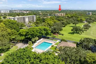 3300 W Rolling Hills Cir, Davie, FL 33328 - Photo 37