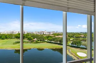 3300 W Rolling Hills Cir, Davie, FL 33328 - Photo 31