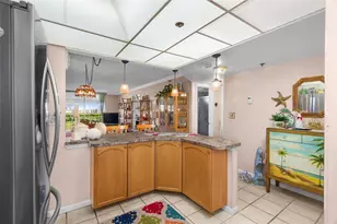 3300 W Rolling Hills Cir, Davie, FL 33328 - Photo 11