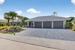 10182 Boca Woods Ln, Boca Raton, FL 33428 - Photo 3