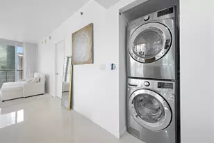 475 Brickell Ave, Miami, FL 33131 - Photo 9